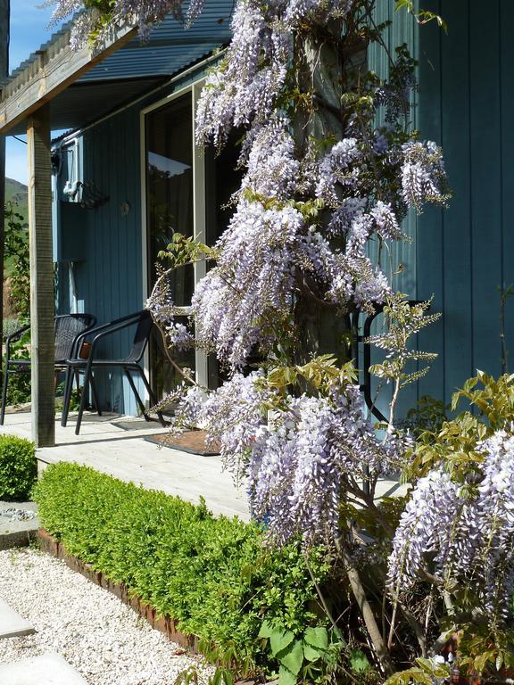 L'Abri Bed And Breakfast Akaroa Room photo