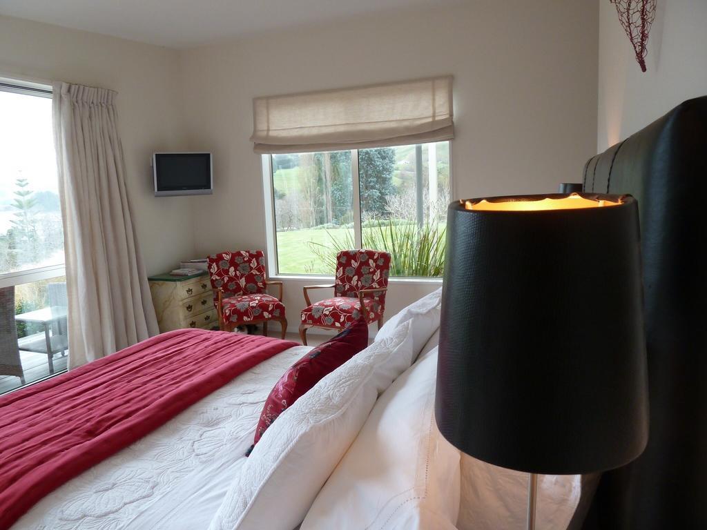L'Abri Bed And Breakfast Akaroa Exterior photo